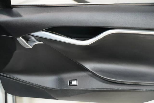 2015 Tesla Model S P85D