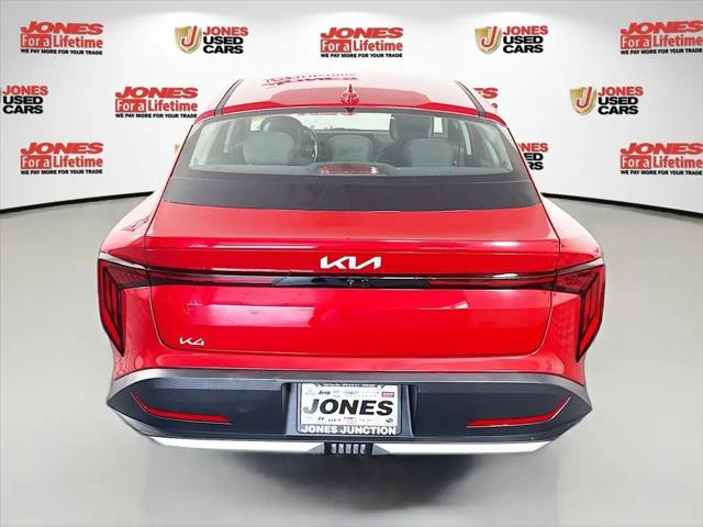 2025 Kia K4 LXS