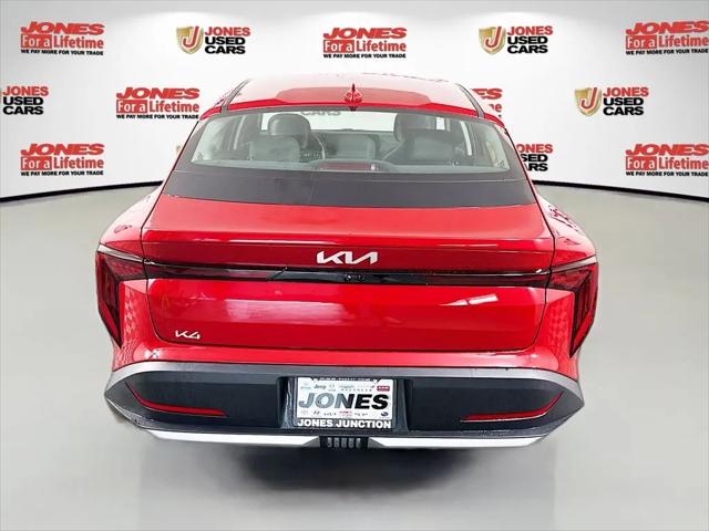 2025 Kia K4 LXS