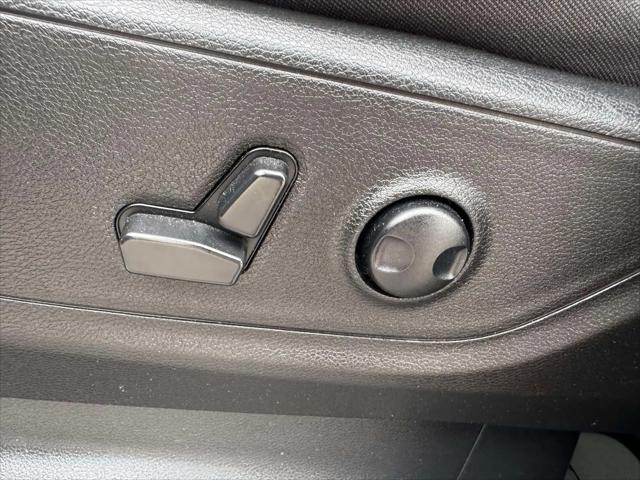 2025 Ram 1500 Big Horn Crew Cab 4x4 57 Box