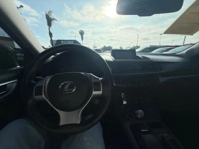 2011 Lexus CT 200h Premium