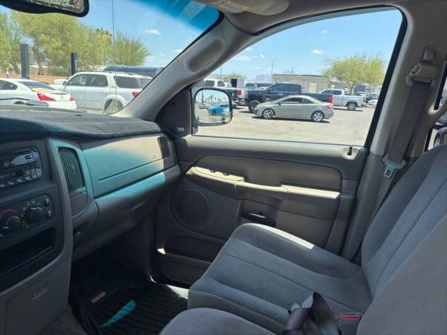 2004 Dodge Ram 1500 SLT/Laramie