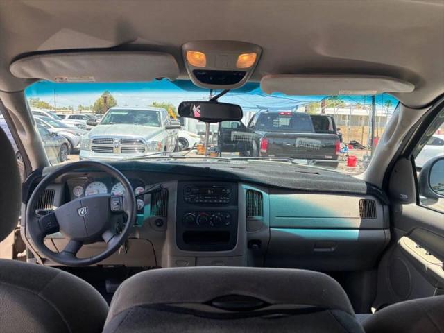 2004 Dodge Ram 1500 SLT/Laramie