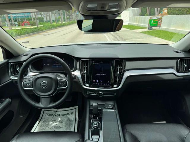 2024 Volvo S60 B5 Core Dark Theme