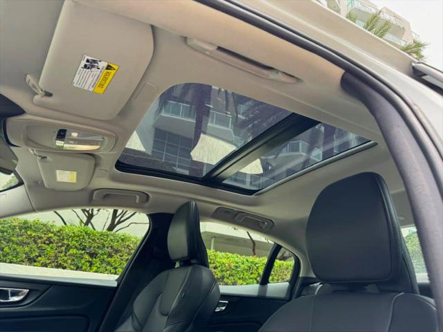 2024 Volvo S60 B5 Core Dark Theme