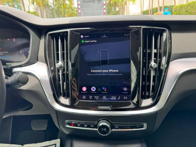 2024 Volvo S60 B5 Core Dark Theme