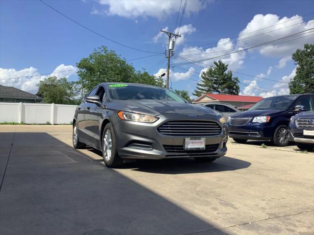 2013 Ford Fusion SE for sale in Washington, IL