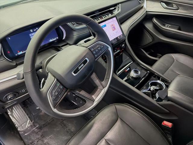2023 Jeep Grand Cherokee Limited 4x2