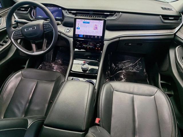 2023 Jeep Grand Cherokee Limited 4x2