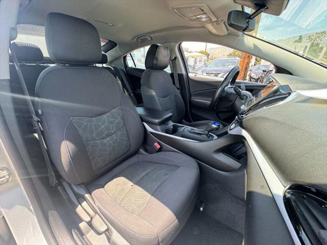 2017 Chevrolet Volt LT