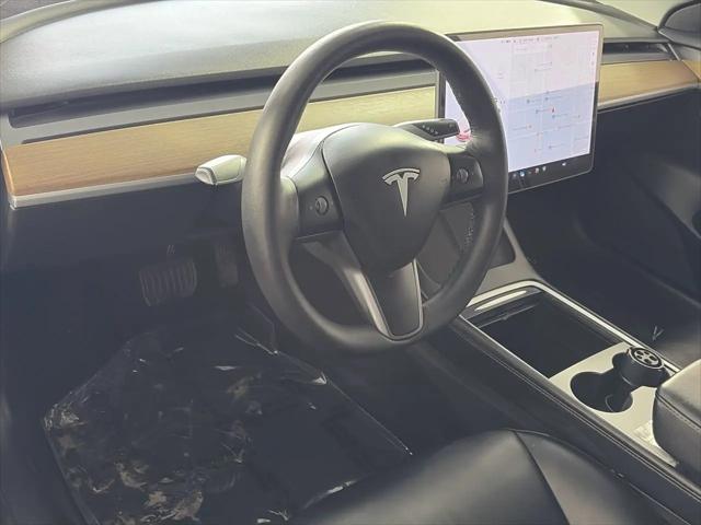 2021 Tesla Model 3 Standard Range Plus Rear-Wheel Drive