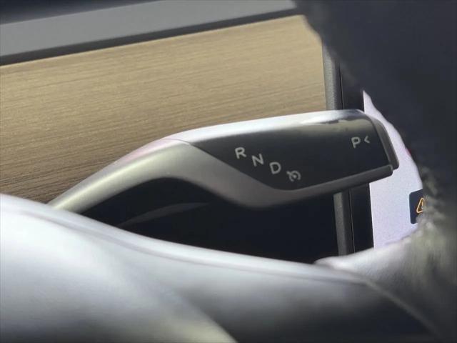 2021 Tesla Model 3 Standard Range Plus Rear-Wheel Drive