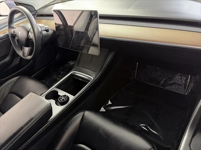 2021 Tesla Model 3 Standard Range Plus Rear-Wheel Drive