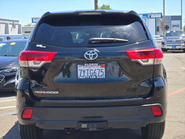2017 Toyota Highlander LE