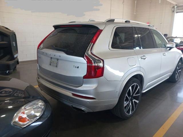 2018 Volvo XC90 T6 Momentum