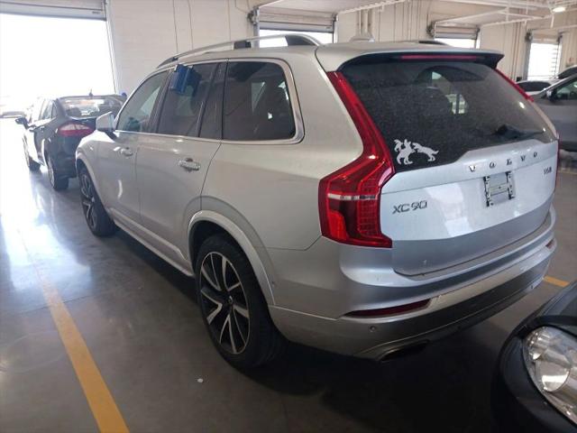 2018 Volvo XC90 T6 Momentum