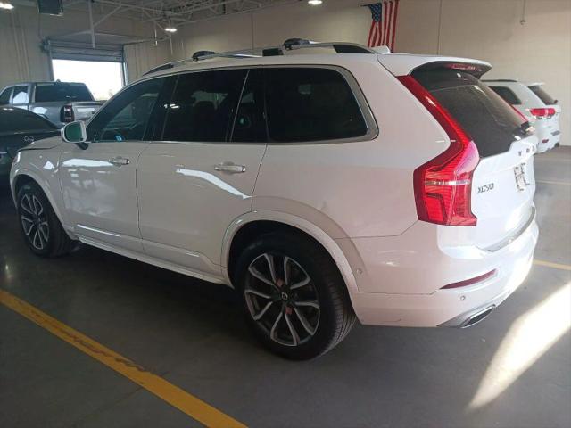 2018 Volvo XC90 T6 Momentum