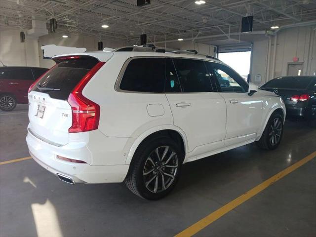 2018 Volvo XC90 T6 Momentum