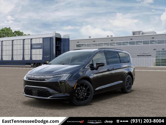 2027 Chrysler Pacifica Limited for sale in Crossville, TN