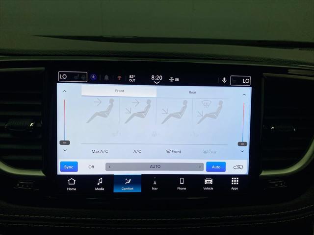 2027 Chrysler Pacifica Select