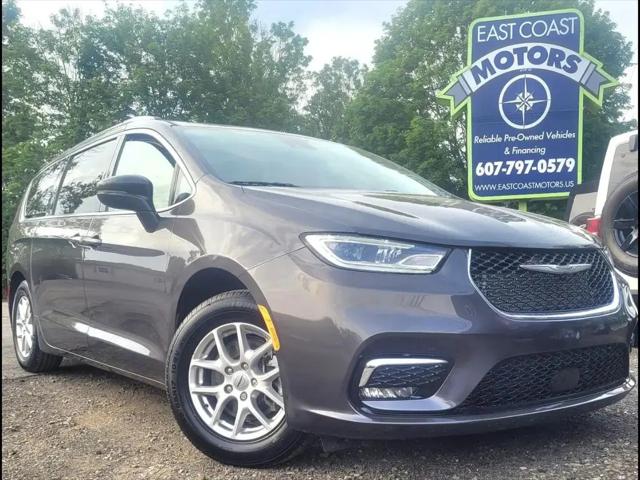 2021 Chrysler Pacifica Touring L for sale in Binghamton, NY