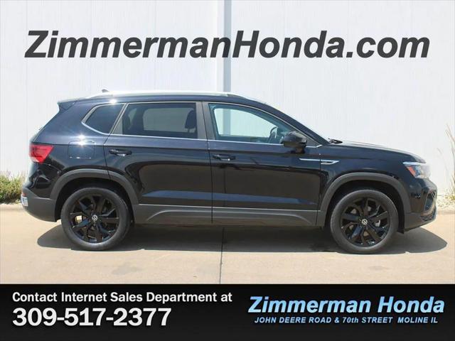 2023 Volkswagen Taos 1.5T SE for sale in Moline, IL