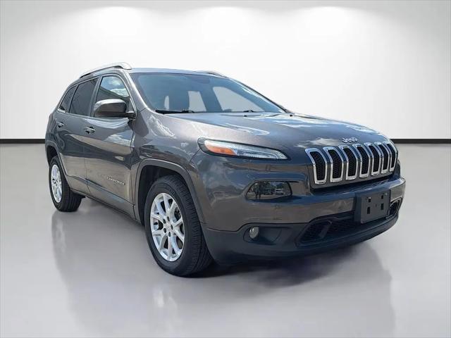 2018 Jeep Cherokee Latitude Plus FWD for sale in Tampa, FL