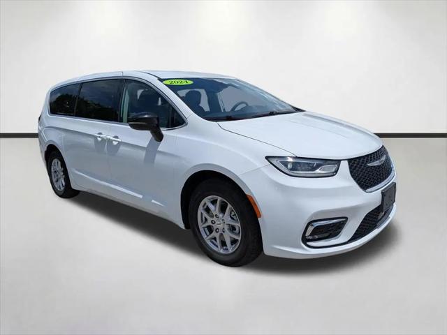 2024 Chrysler Pacifica Touring L for sale in Fort Myers, FL
