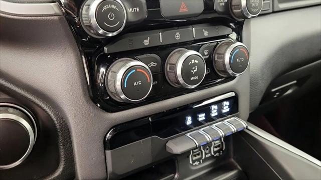 2021 Ram 1500 Big Horn Crew Cab 4x4 5'7" Box