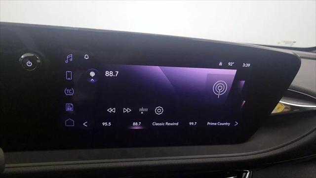 2025 Buick NV Sport Touring FWD