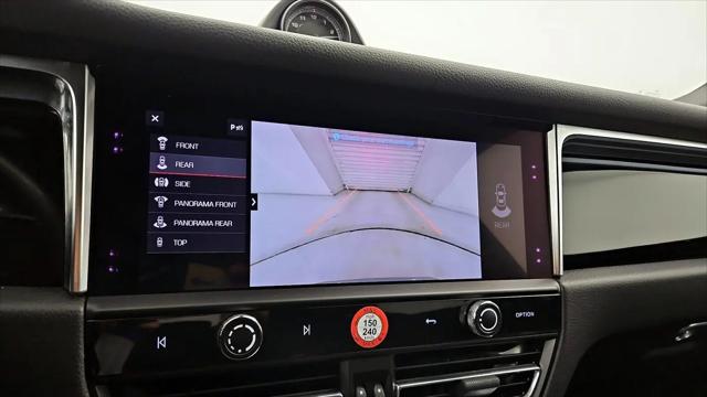 2023 Porsche Macan Macan