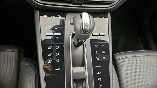 2023 Porsche Macan Macan