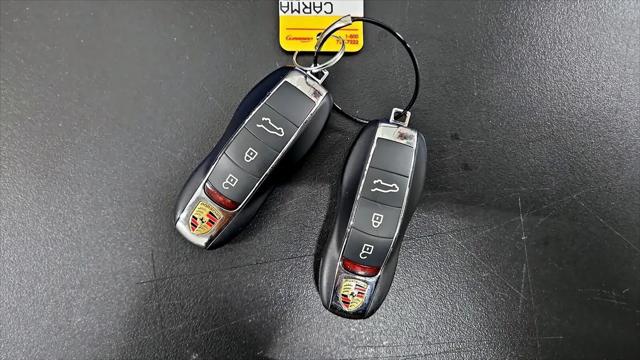 2023 Porsche Macan Macan