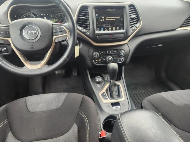 2015 Jeep Cherokee Latitude 2015 Jeep Cherokee Latitude