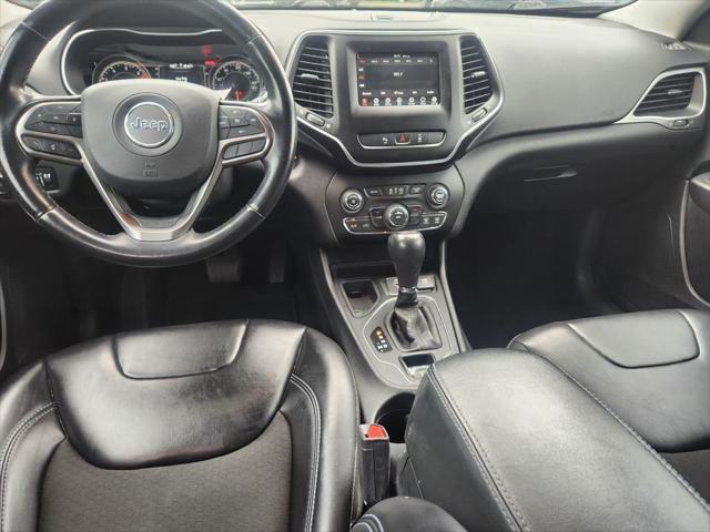 2021 Jeep Cherokee Latitude Plus FWD 2021 Jeep Cherokee Latitude Plus FWD