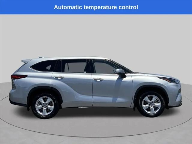 2021 Toyota Highlander LE