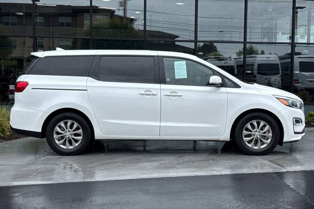 2021 Kia Sedona LX