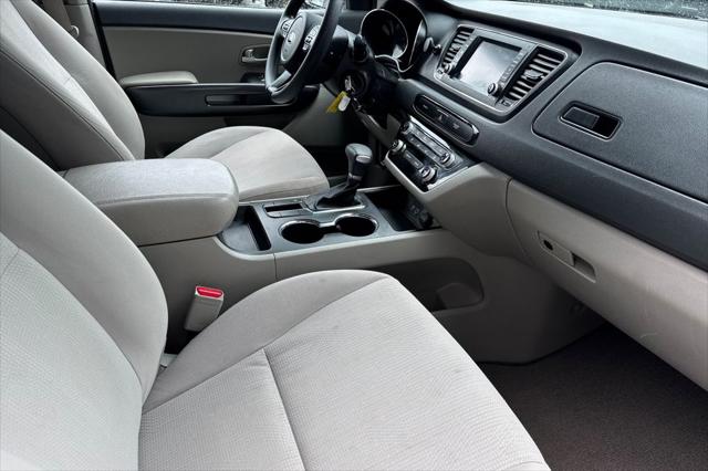 2021 Kia Sedona LX