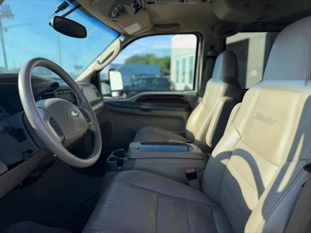 2004 Ford Excursion Limited