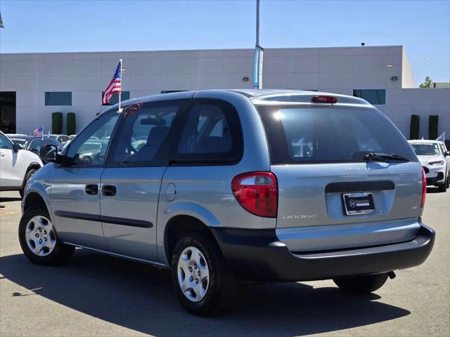 2003 Dodge Caravan SE