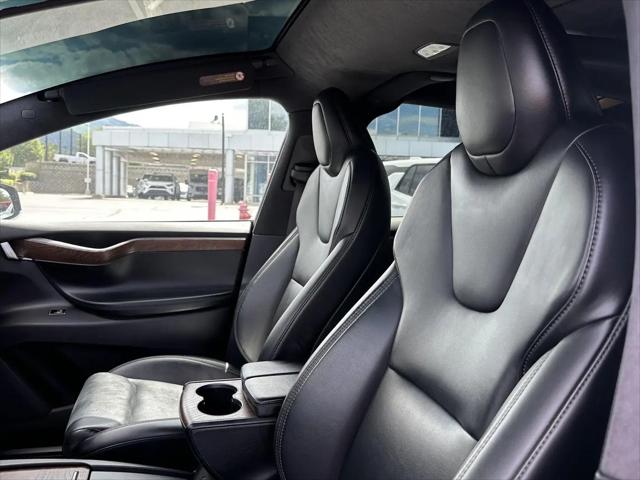 2021 Tesla Model X Long Range Dual Motor All-Wheel Drive