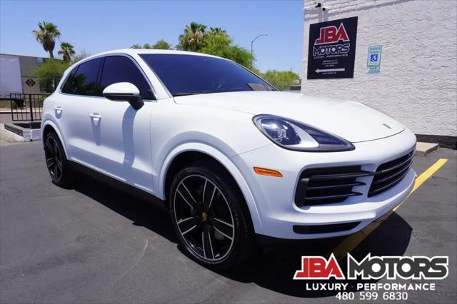 2023 Porsche Cayenne Platinum Edition