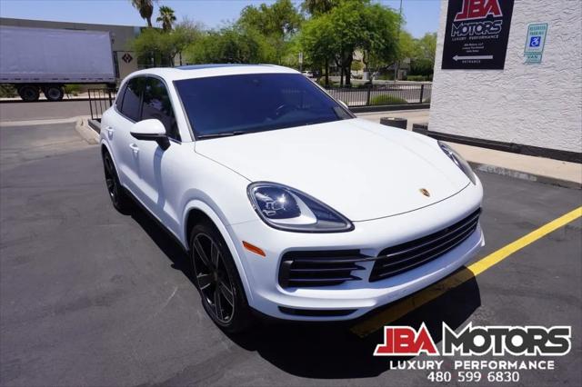2023 Porsche Cayenne Platinum Edition