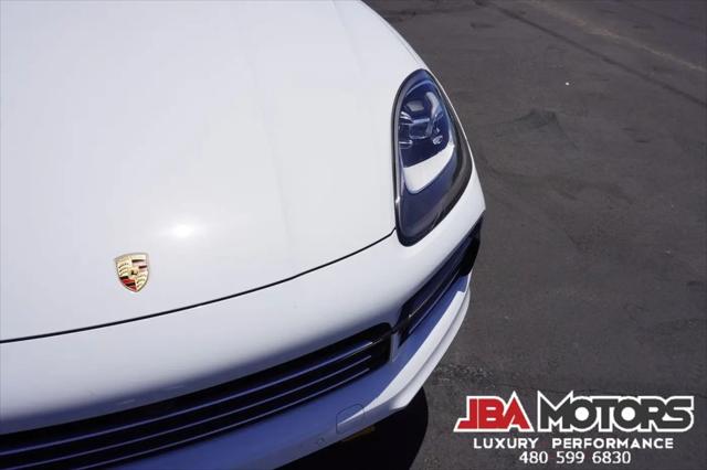 2023 Porsche Cayenne Platinum Edition