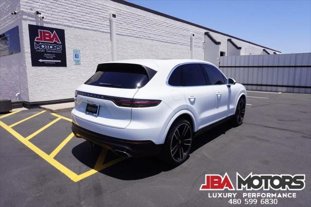 2023 Porsche Cayenne Platinum Edition