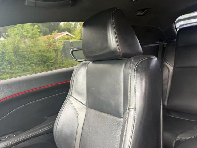 2015 Dodge Challenger R/T Plus