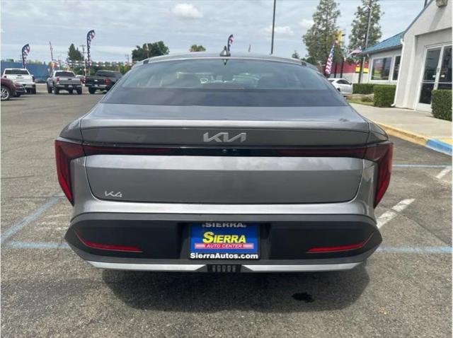 2025 Kia K4 LXS