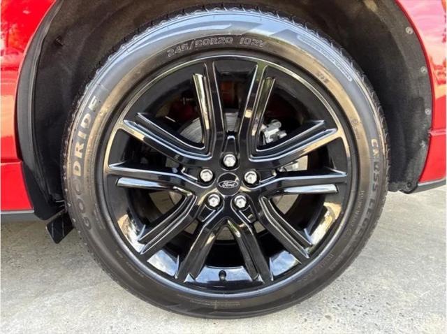 2020 Ford Edge ST Line