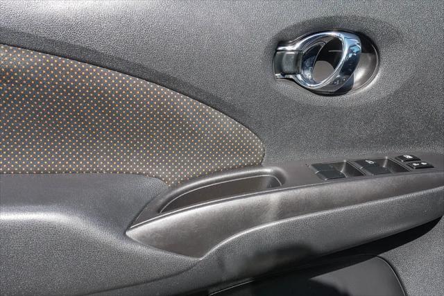 2016 Nissan Versa Note SR