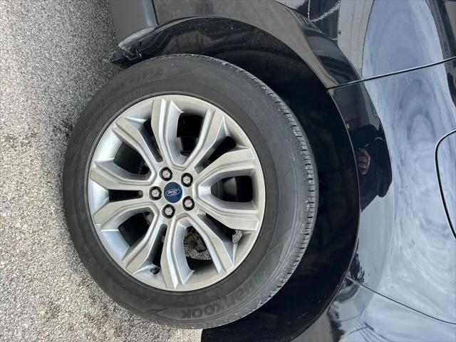 2019 Ford Edge Titanium